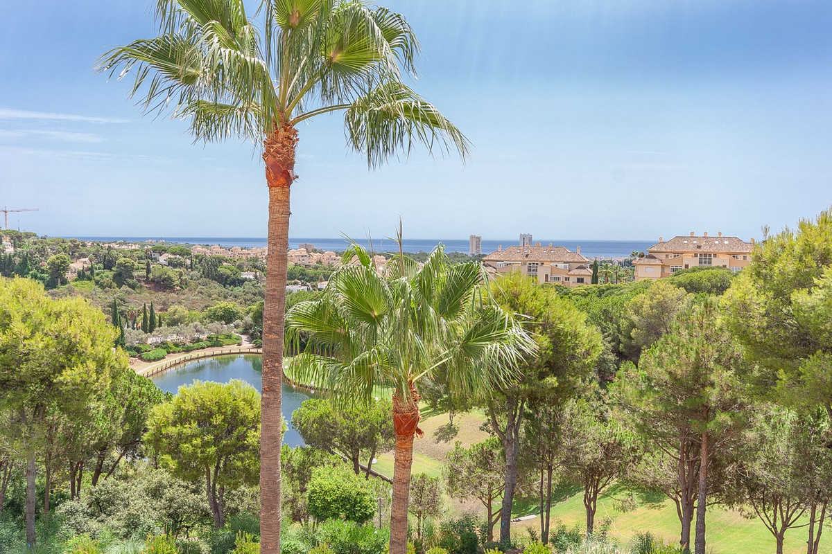 3 Bed Apartment for sale in Elviria Costa Del Sol, Málaga, Spain