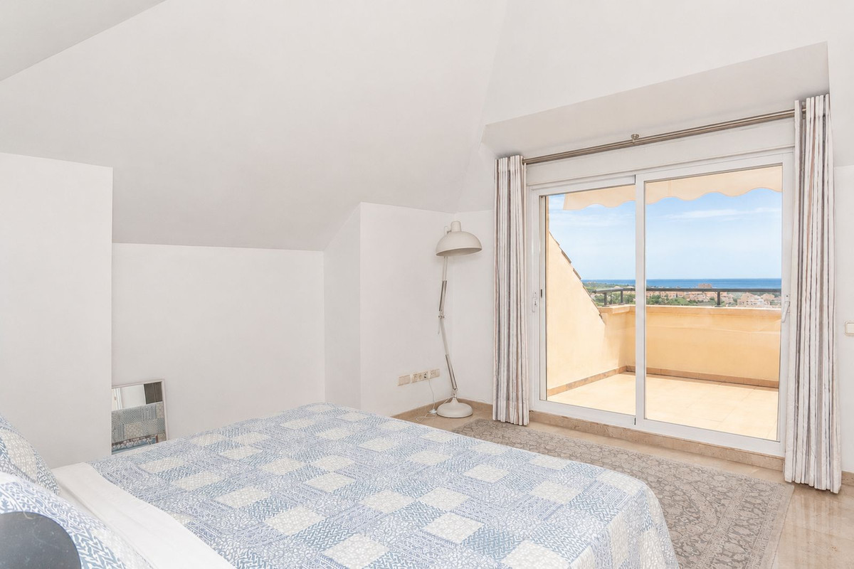 3 Bed Apartment for sale in Elviria Costa Del Sol, Málaga, Spain