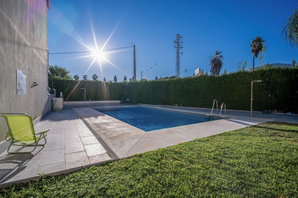 4 Bed Townhouse for sale in Estepona Costa Del Sol, Málaga, Spain