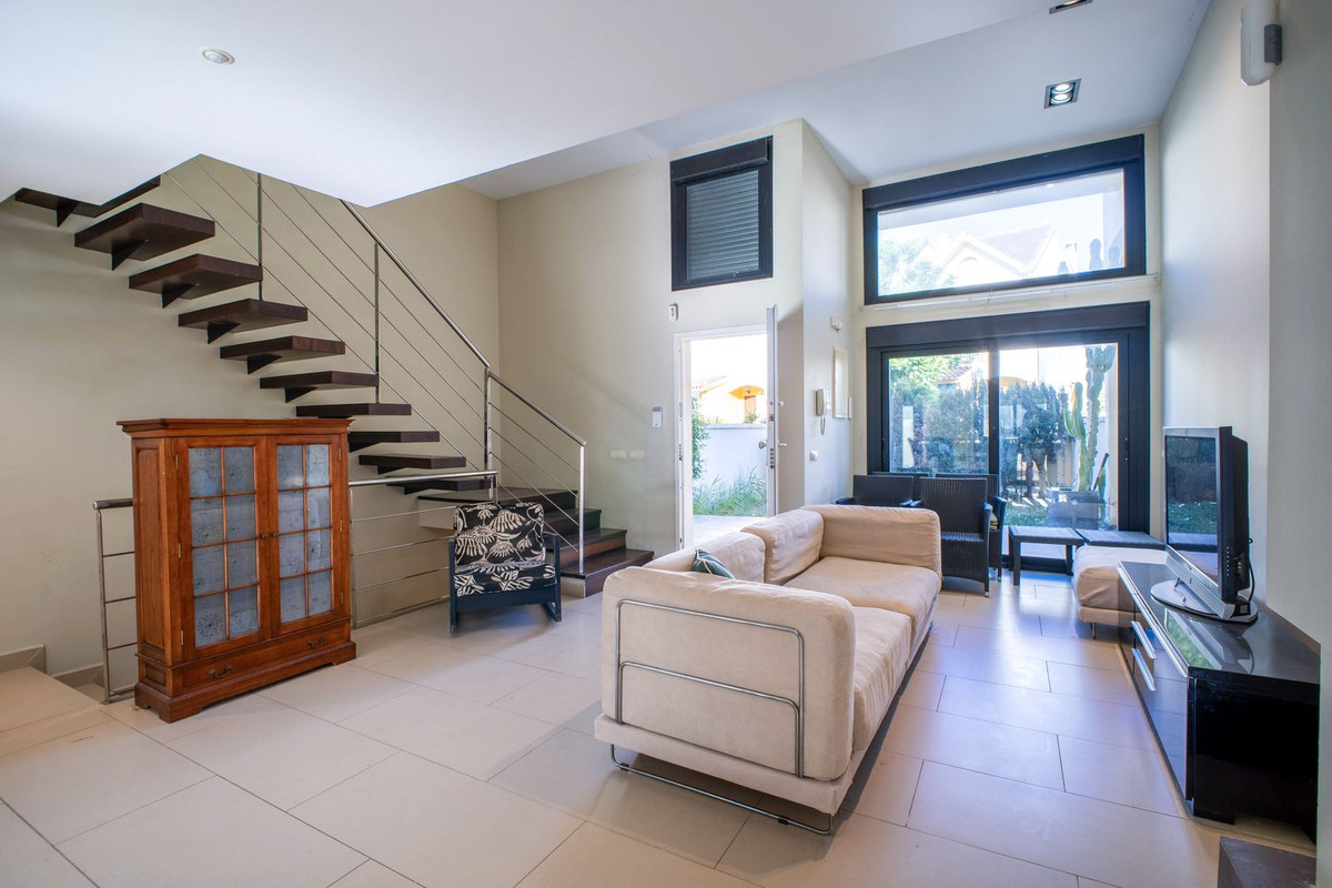 4 Bed Townhouse for sale in Estepona Costa Del Sol, Málaga, Spain