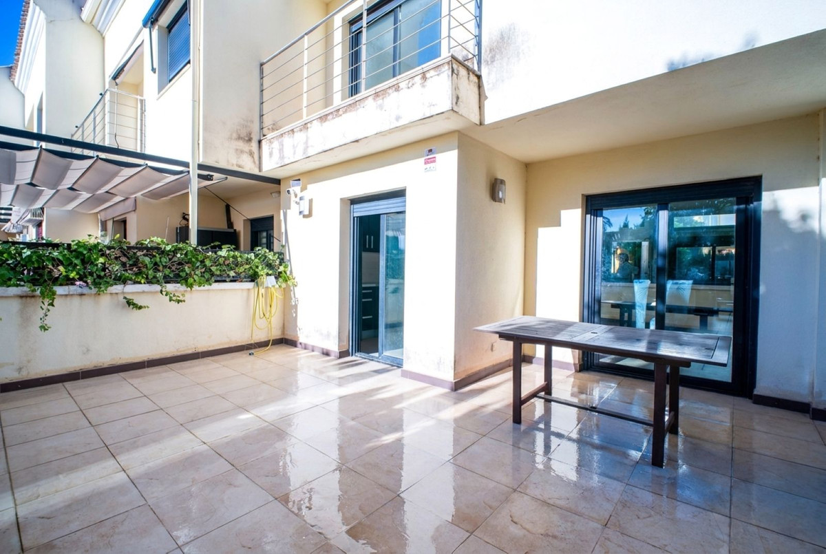 4 Bed Townhouse for sale in Estepona Costa Del Sol, Málaga, Spain
