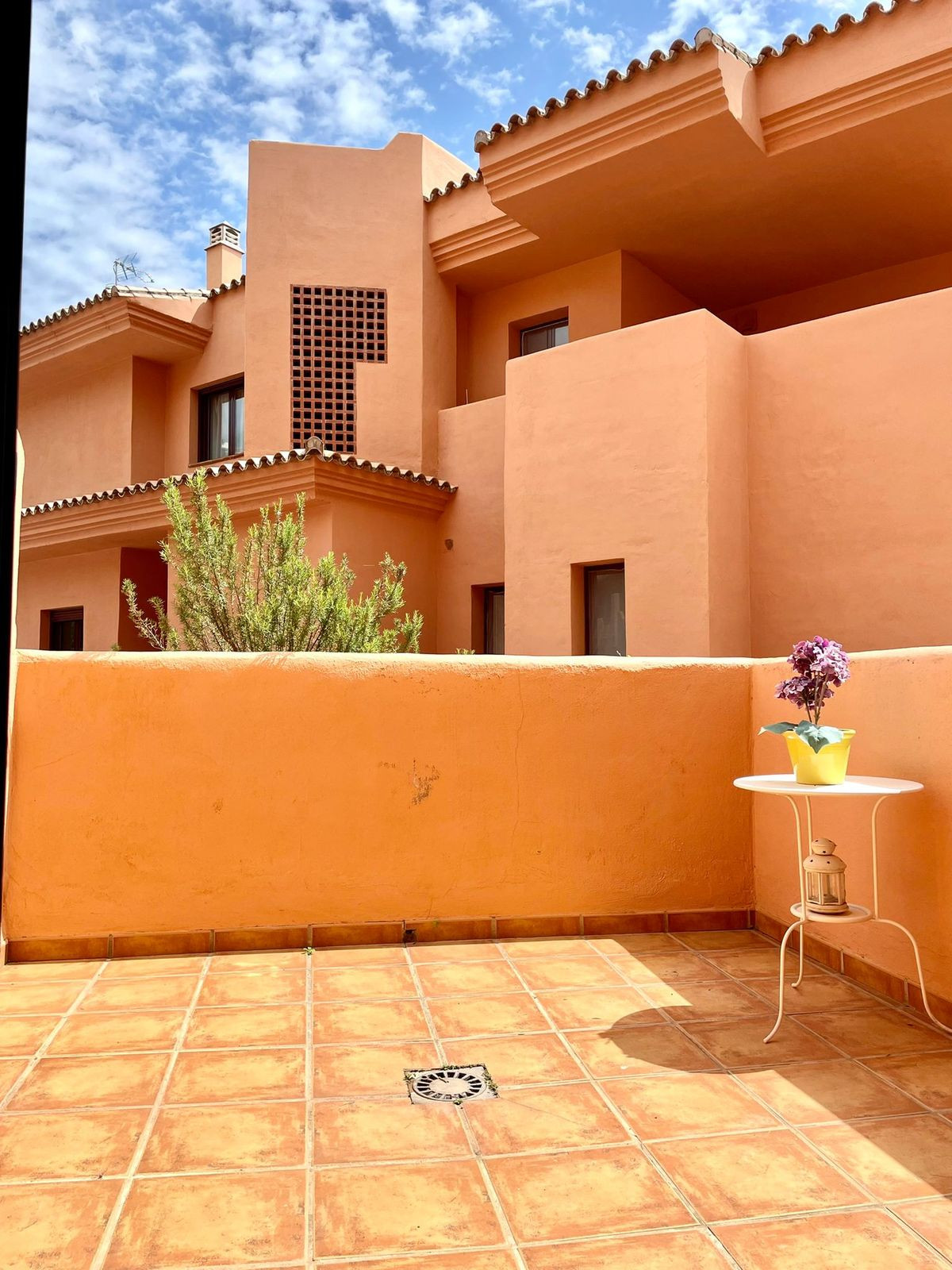 1 Bed Apartment for sale in Benahavís Costa Del Sol, Málaga, Spain