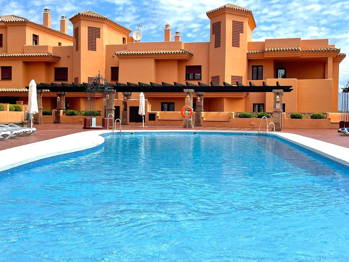 1 Bed Apartment for sale in Benahavís Costa Del Sol, Málaga, Spain