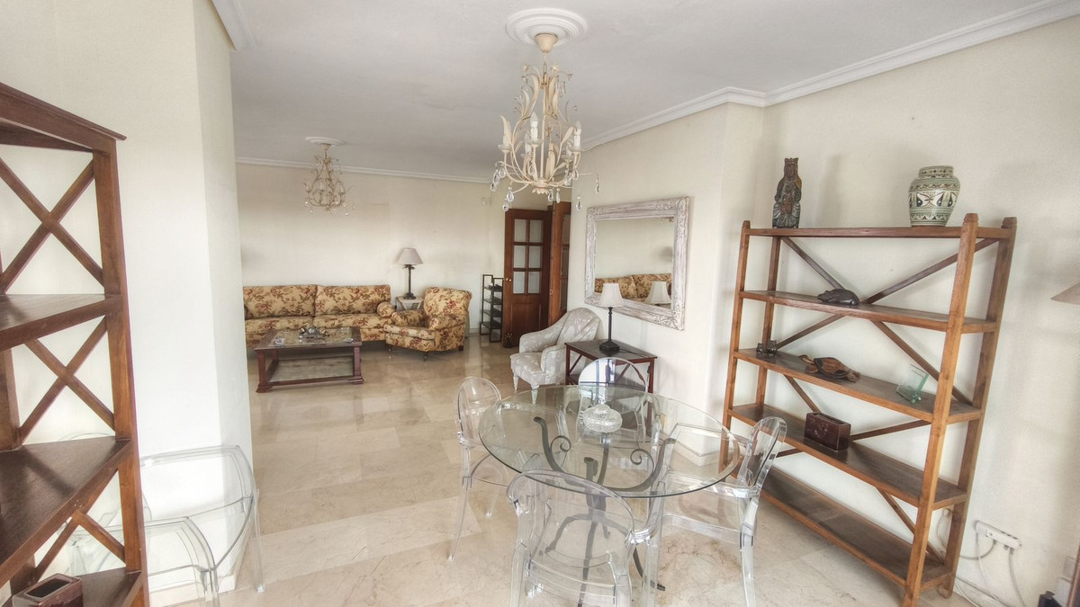4 Bed Apartment for sale in San Pedro De Alcántara Costa Del Sol, Málaga, Spain