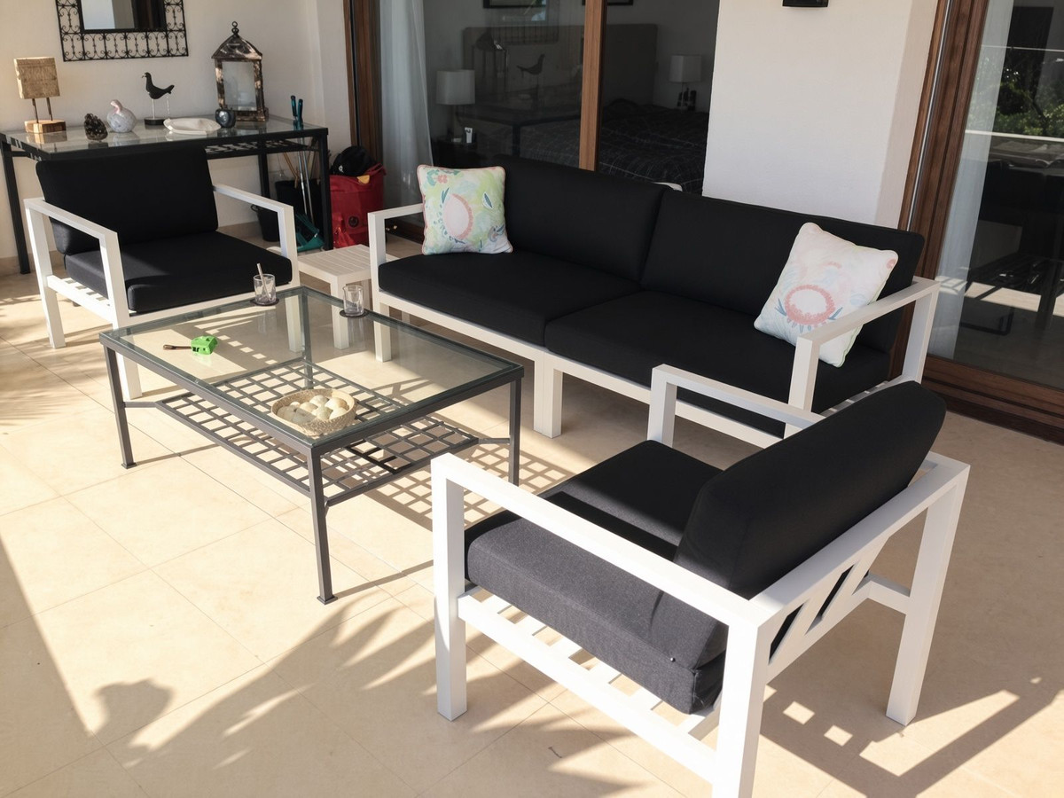 Se vende Apartamento Planta Media de 3 dormitorios en Costa Del Sol, Málaga, España