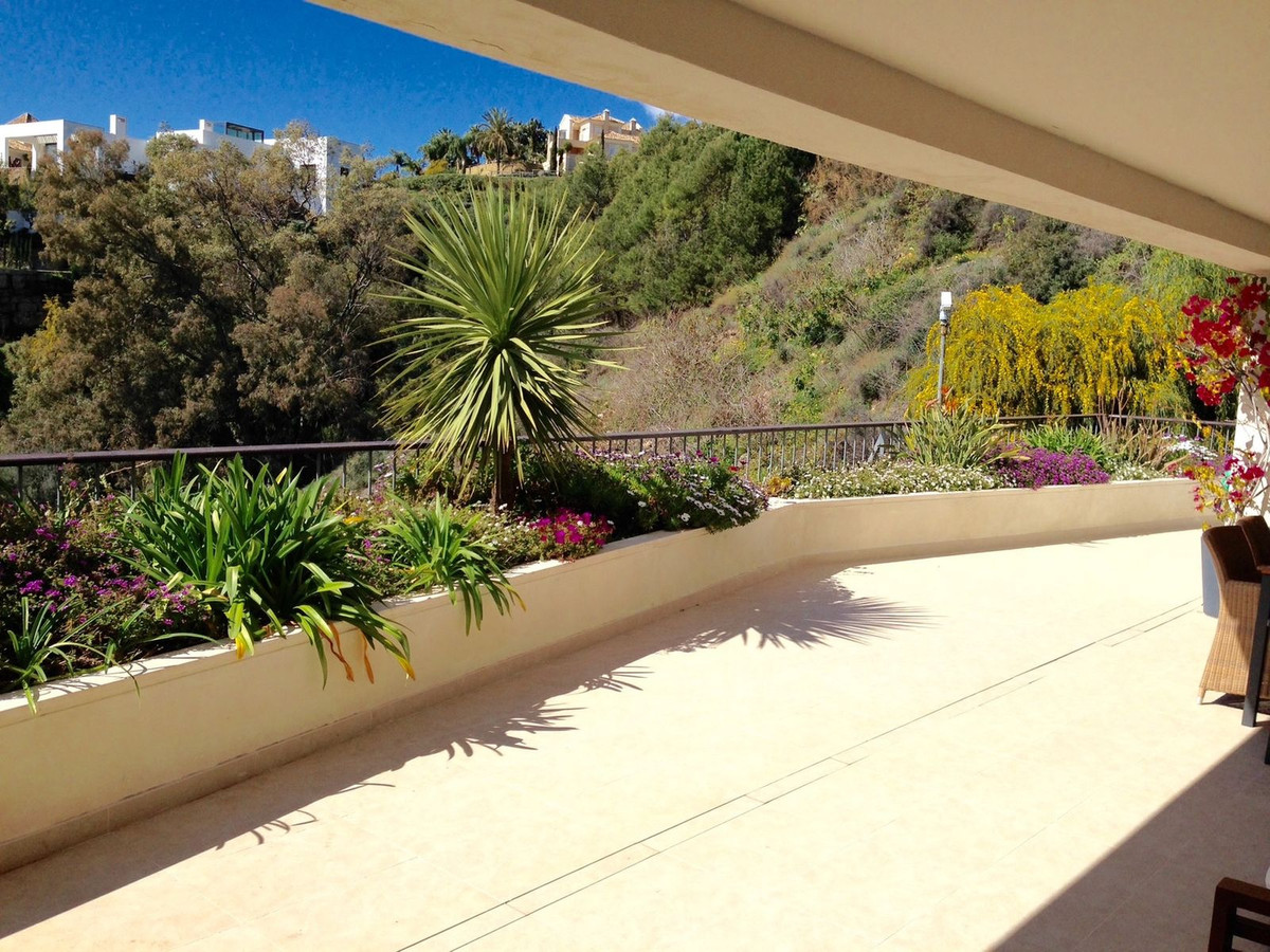 Se vende Apartamento Planta Media de 3 dormitorios en Costa Del Sol, Málaga, España