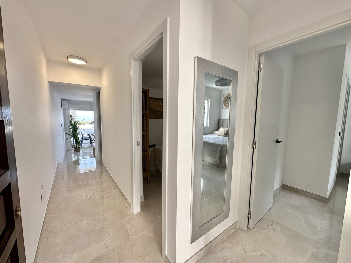 Se vende Apartamento Planta Media de 2 dormitorios en Costa Del Sol, Málaga, España