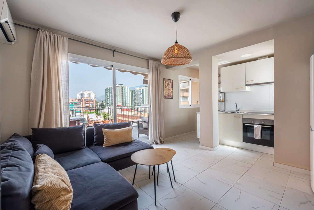 2 Bed Apartment for sale in Los Boliches Costa Del Sol, Málaga, Spain