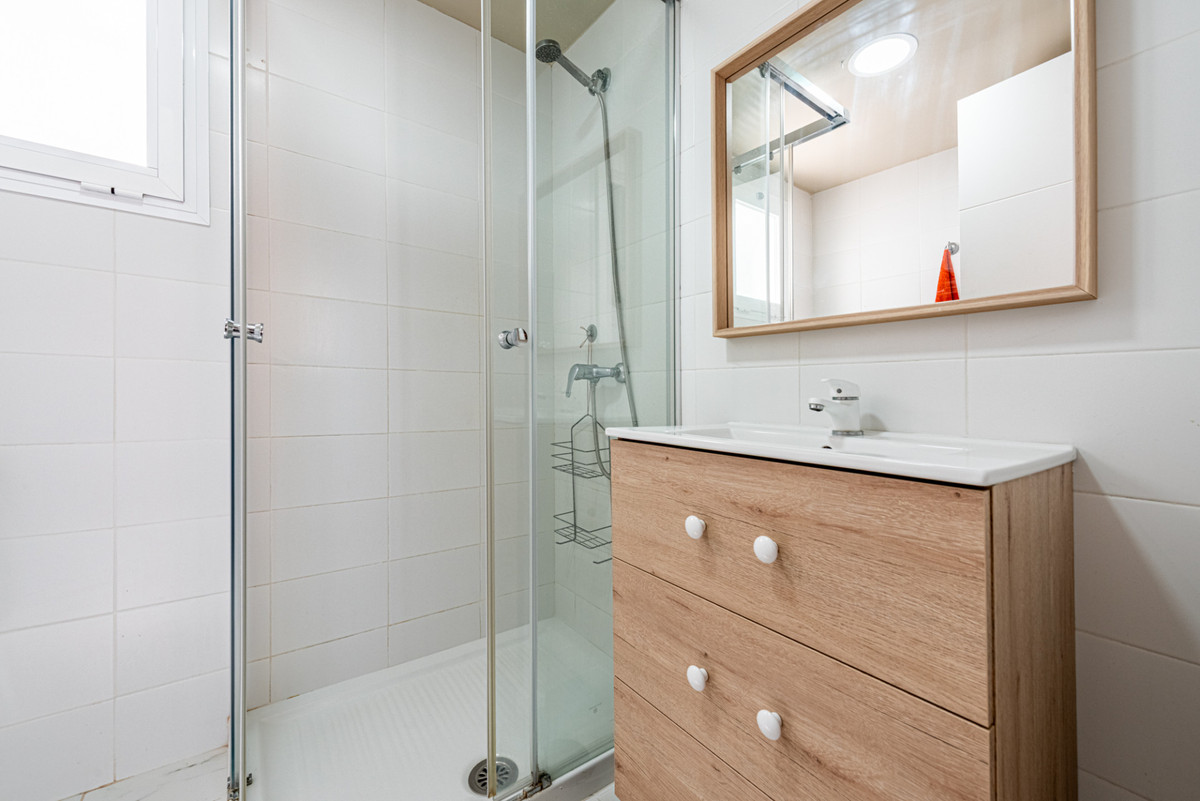 2 Bed Apartment for sale in Los Boliches Costa Del Sol, Málaga, Spain