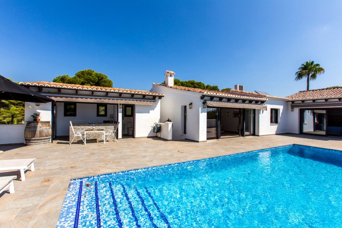 4 Bed Townhouse for sale in Moraira Costa Blanca, Alicante, Spain