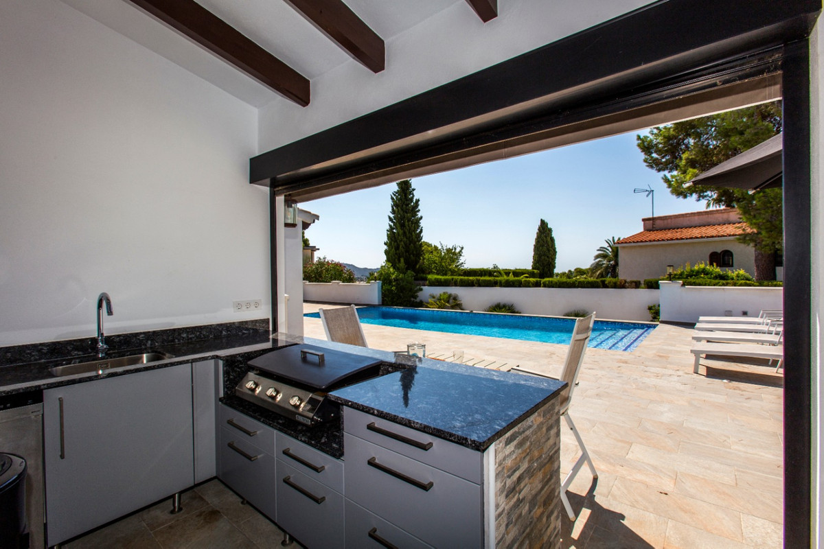 4 Bed Townhouse for sale in Moraira Costa Blanca, Alicante, Spain