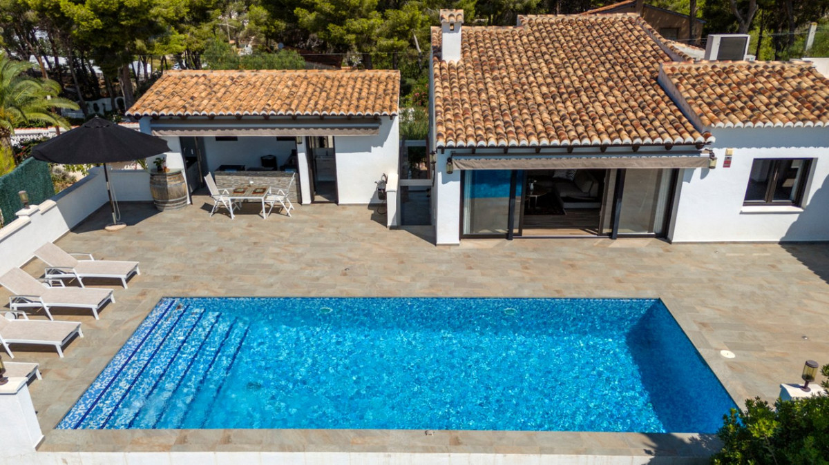 4 Bed Townhouse for sale in Moraira Costa Blanca, Alicante, Spain