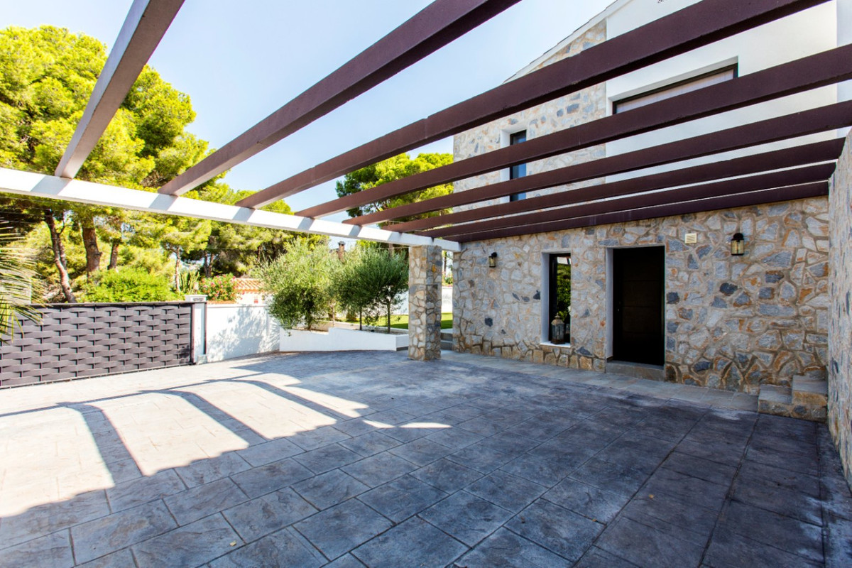 4 Bed Townhouse for sale in Moraira Costa Blanca, Alicante, Spain