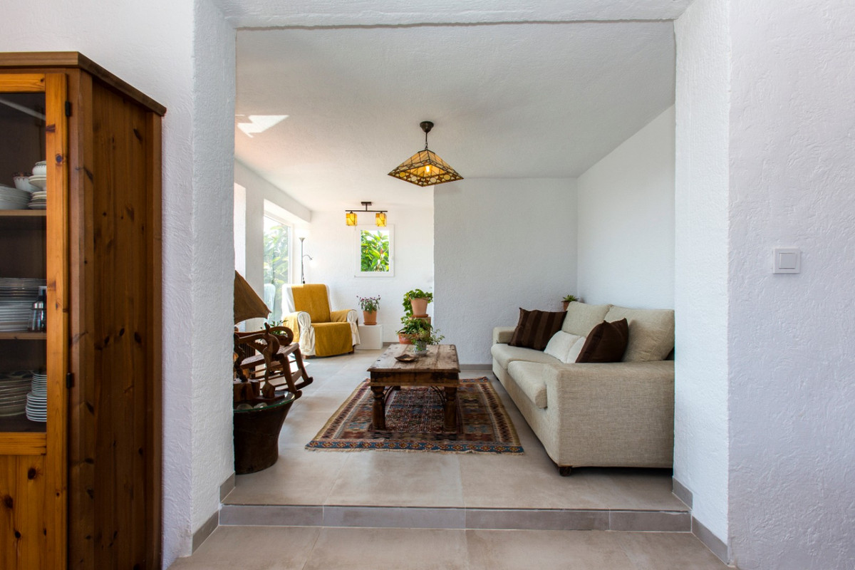 Se vende Villa - Chalet de 5 dormitorios en Costa Blanca, Alicante, España