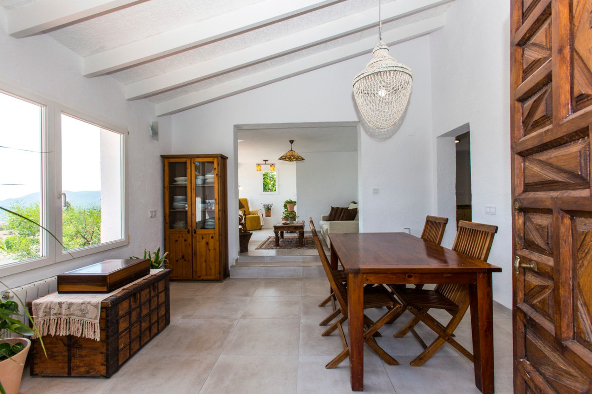 Se vende Villa - Chalet de 5 dormitorios en Costa Blanca, Alicante, España