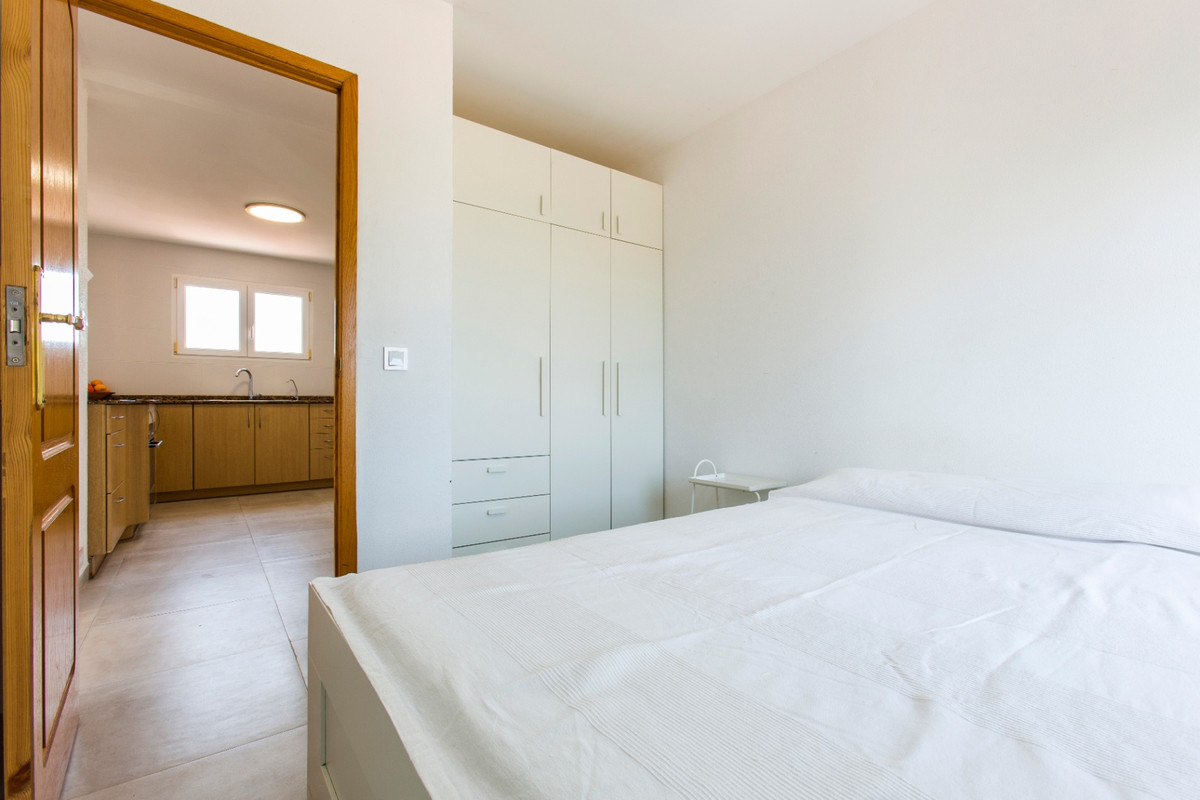 Se vende Villa - Chalet de 5 dormitorios en Costa Blanca, Alicante, España