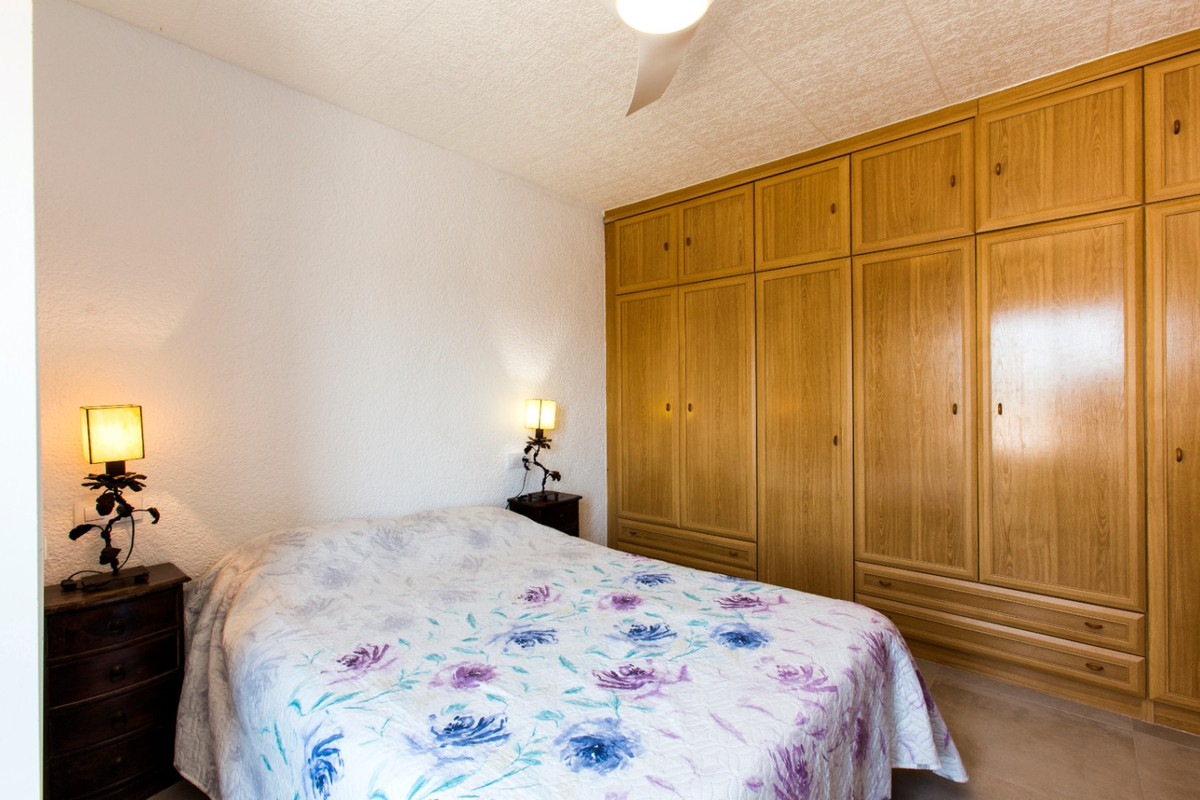 Se vende Villa - Chalet de 5 dormitorios en Costa Blanca, Alicante, España