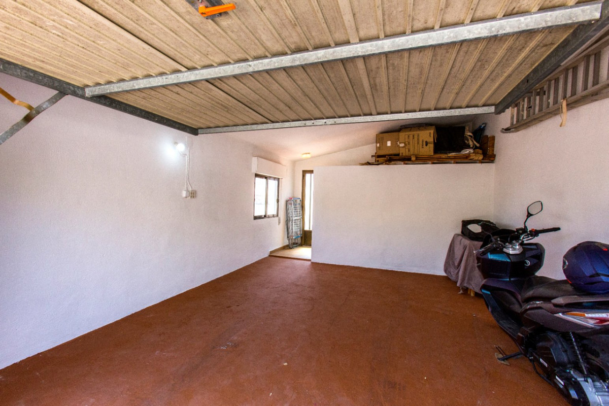 Se vende Villa - Chalet de 5 dormitorios en Costa Blanca, Alicante, España