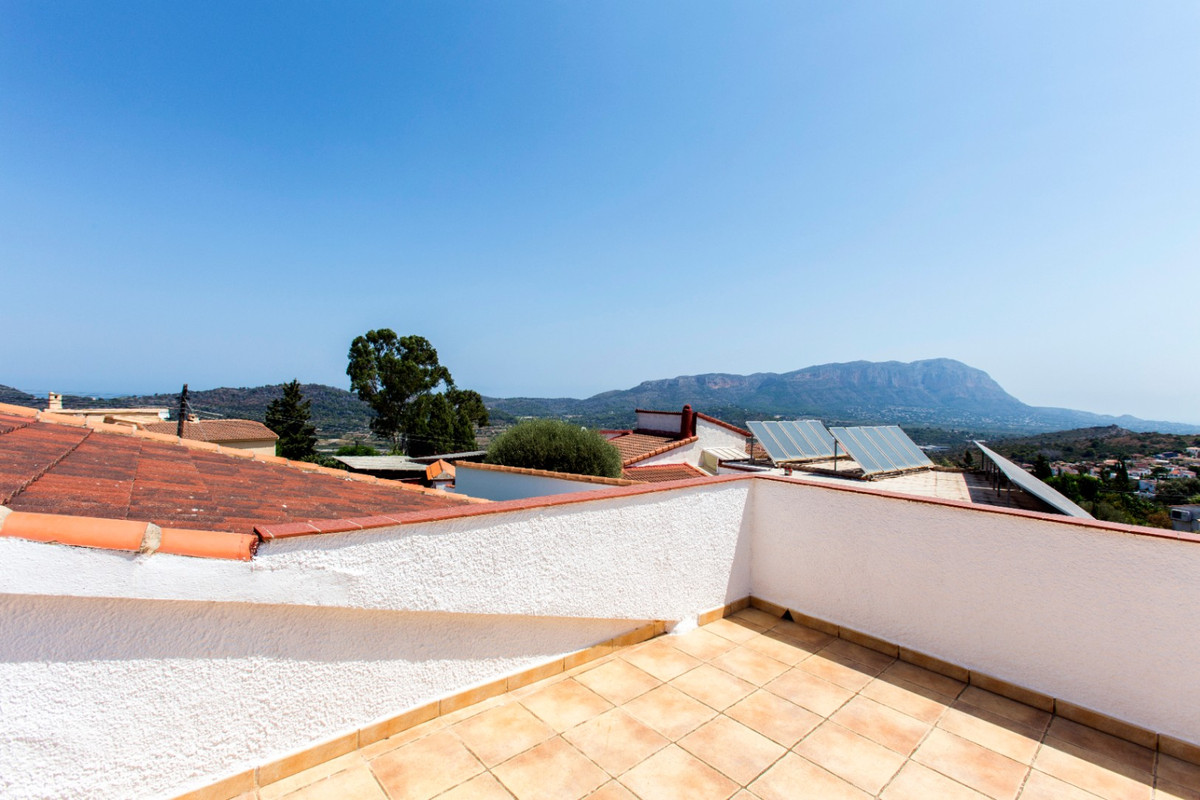 Se vende Villa - Chalet de 5 dormitorios en Costa Blanca, Alicante, España