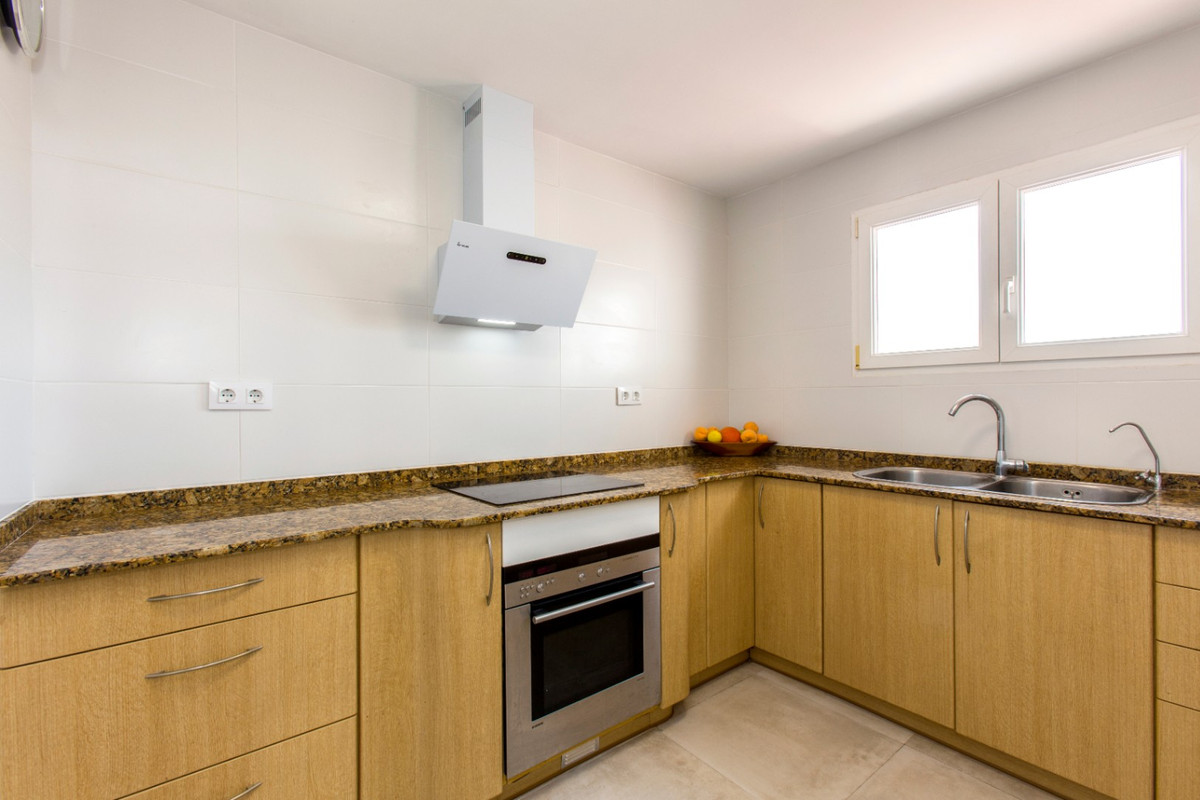 Se vende Villa - Chalet de 5 dormitorios en Costa Blanca, Alicante, España