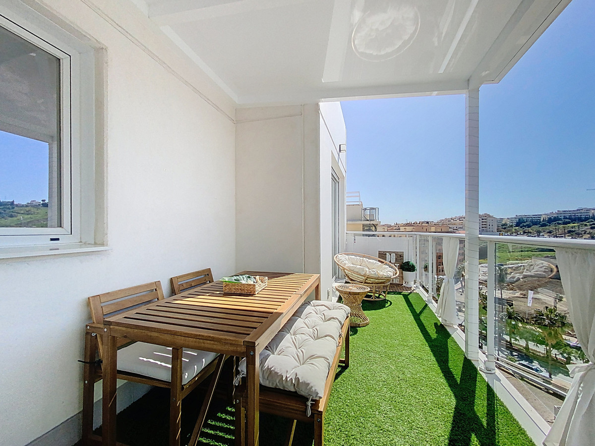 3 Bed Apartment for sale in Estepona Costa Del Sol, Málaga, Spain