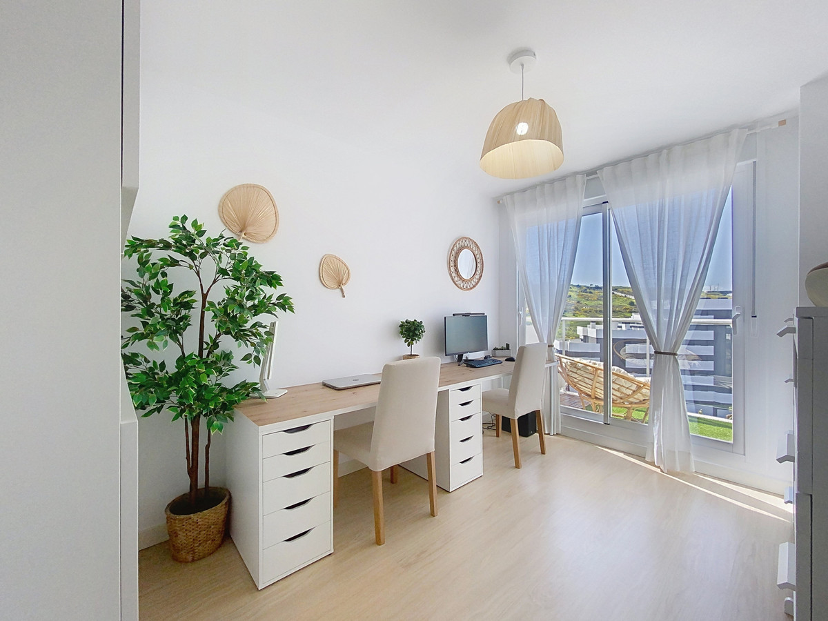 3 Bed Apartment for sale in Estepona Costa Del Sol, Málaga, Spain