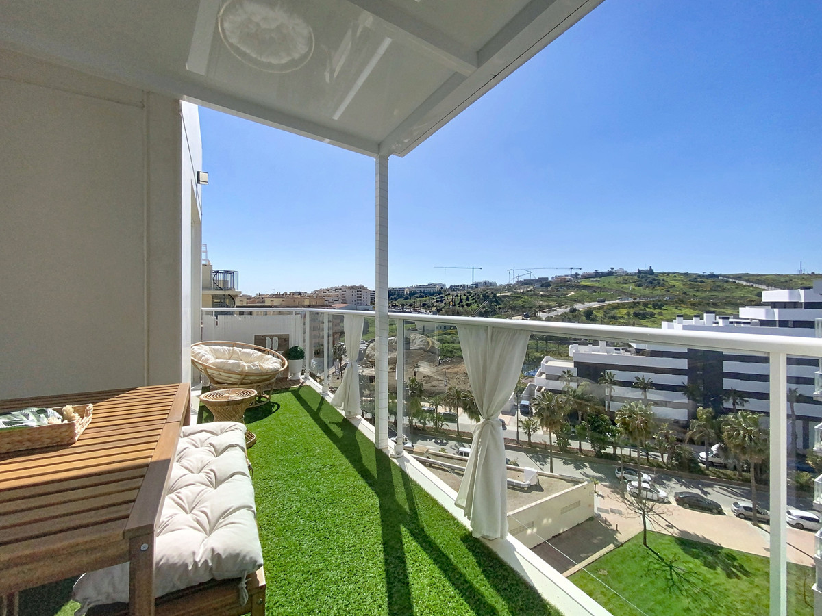 3 Bed Apartment for sale in Estepona Costa Del Sol, Málaga, Spain