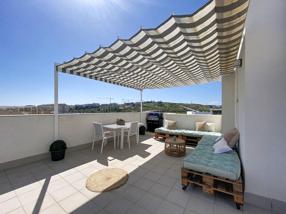 3 Bed Apartment for sale in Estepona Costa Del Sol, Málaga, Spain