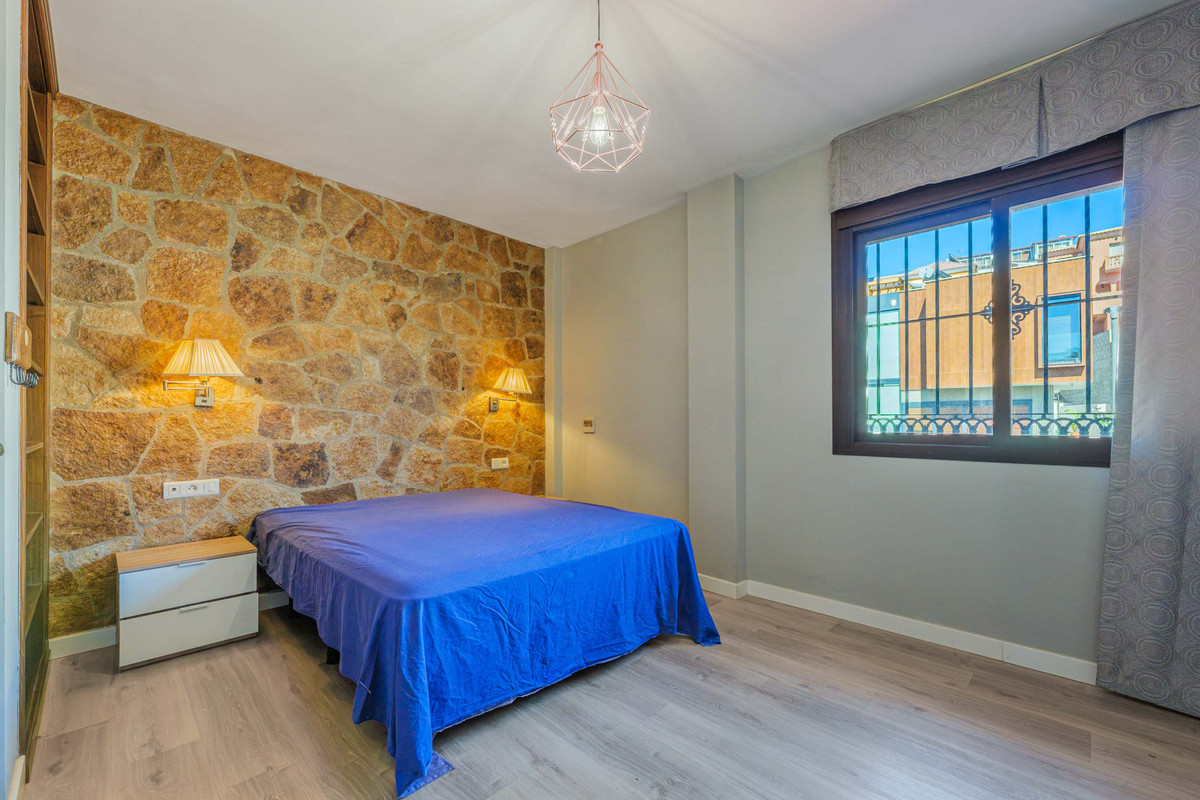 6 Bed Townhouse for sale in Puerto De La Torre Costa Del Sol, Málaga, Spain