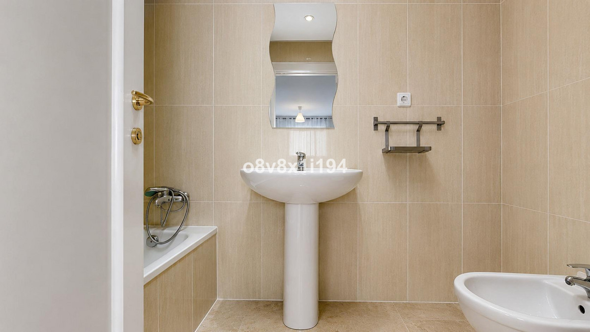 2 Bed Apartment for sale in Manilva Costa Del Sol, Málaga, Spain