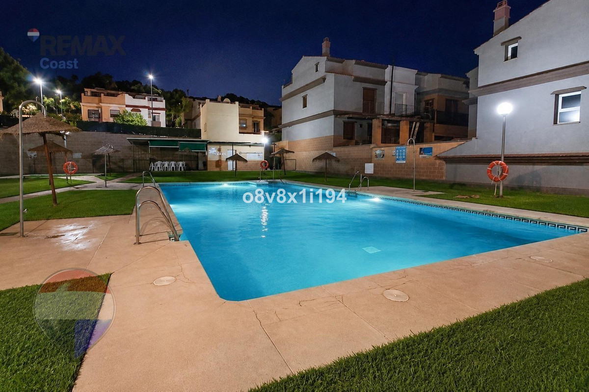 4 Bed Townhouse for sale in Cártama Costa Del Sol, Málaga, Spain