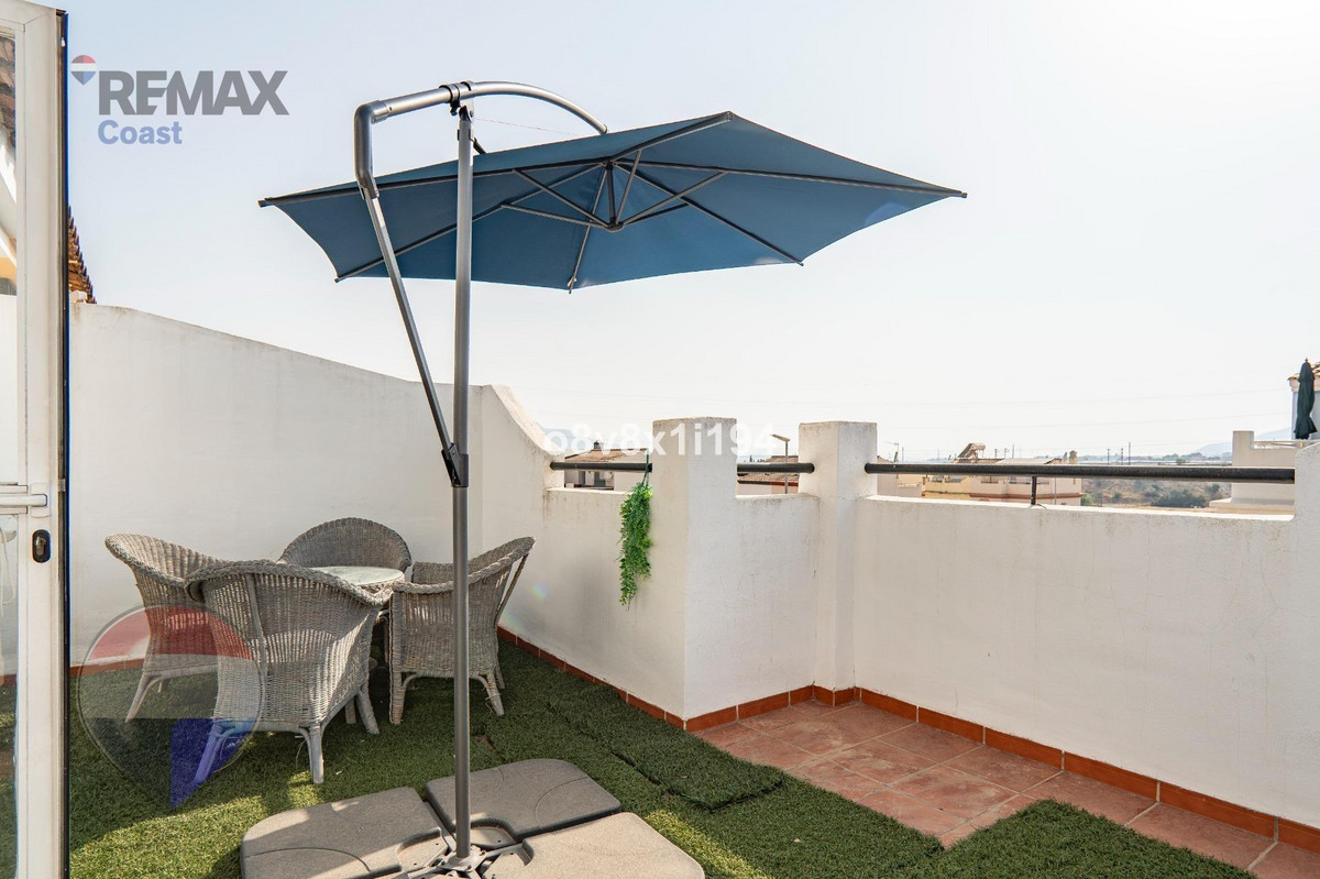 4 Bed Townhouse for sale in Cártama Costa Del Sol, Málaga, Spain