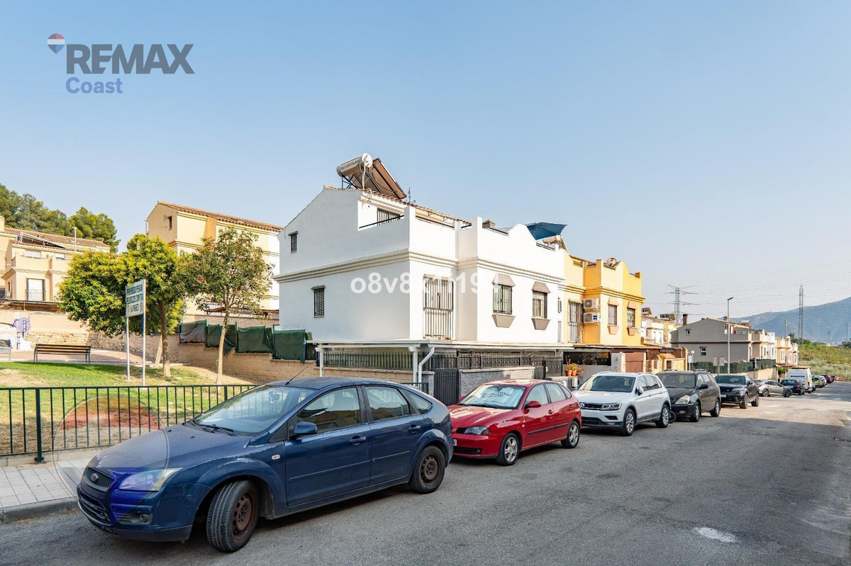 4 Bed Townhouse for sale in Cártama Costa Del Sol, Málaga, Spain