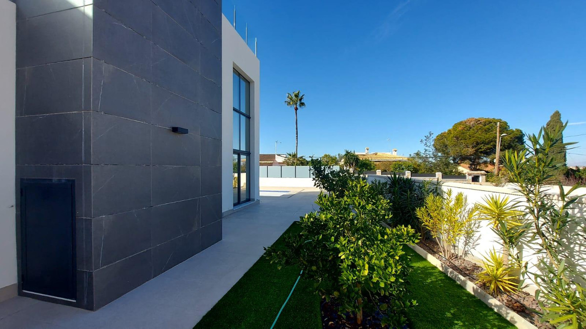 Se vende Adosada de 3 dormitorios en Costa Blanca, Alicante, España