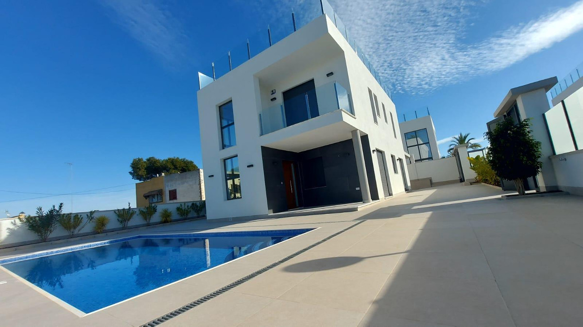 Se vende Adosada de 3 dormitorios en Costa Blanca, Alicante, España