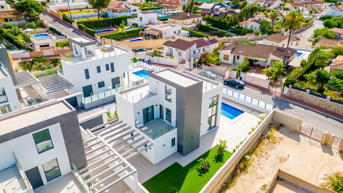 Se vende Adosada de 3 dormitorios en Costa Blanca, Alicante, España