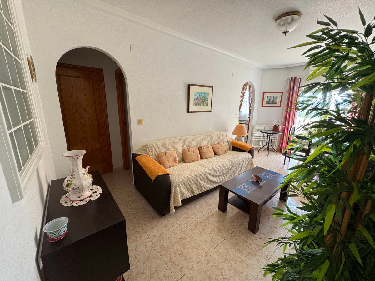 3 Bed Apartment for sale in Guardamar Del Segura Costa Blanca, Alicante, Spain
