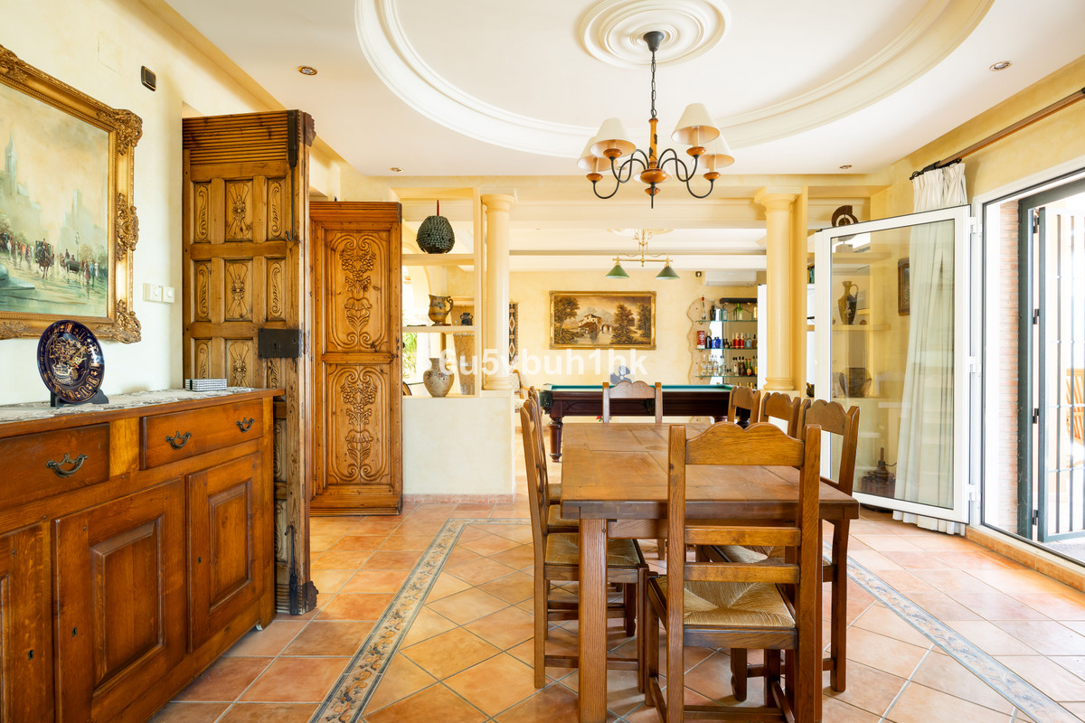 5 Bed Townhouse for sale in Almogía Costa Del Sol, Málaga, Spain