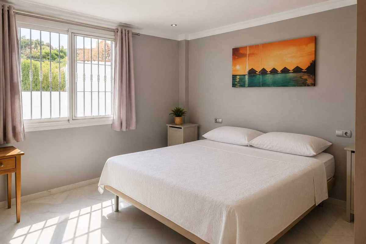5 Bed Townhouse for sale in Mijas Costa Del Sol, Málaga, Spain
