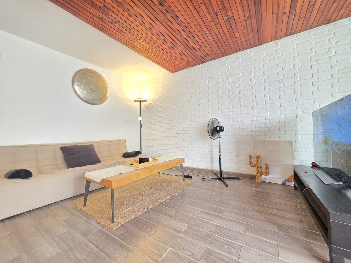 1 Bed Apartment for sale in Cortijo Blanco Costa Del Sol, Málaga, Spain