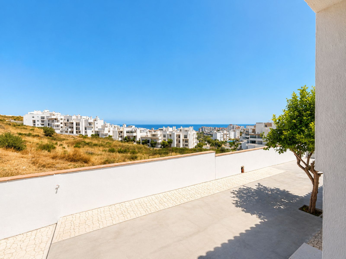 3 Bed Townhouse for sale in Estepona Costa Del Sol, Málaga, Spain