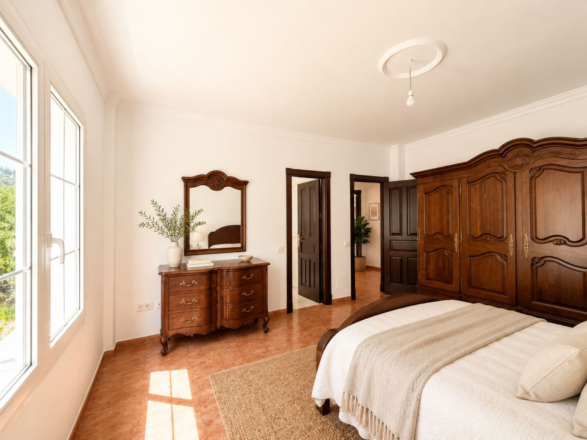 3 Bed Townhouse for sale in Estepona Costa Del Sol, Málaga, Spain