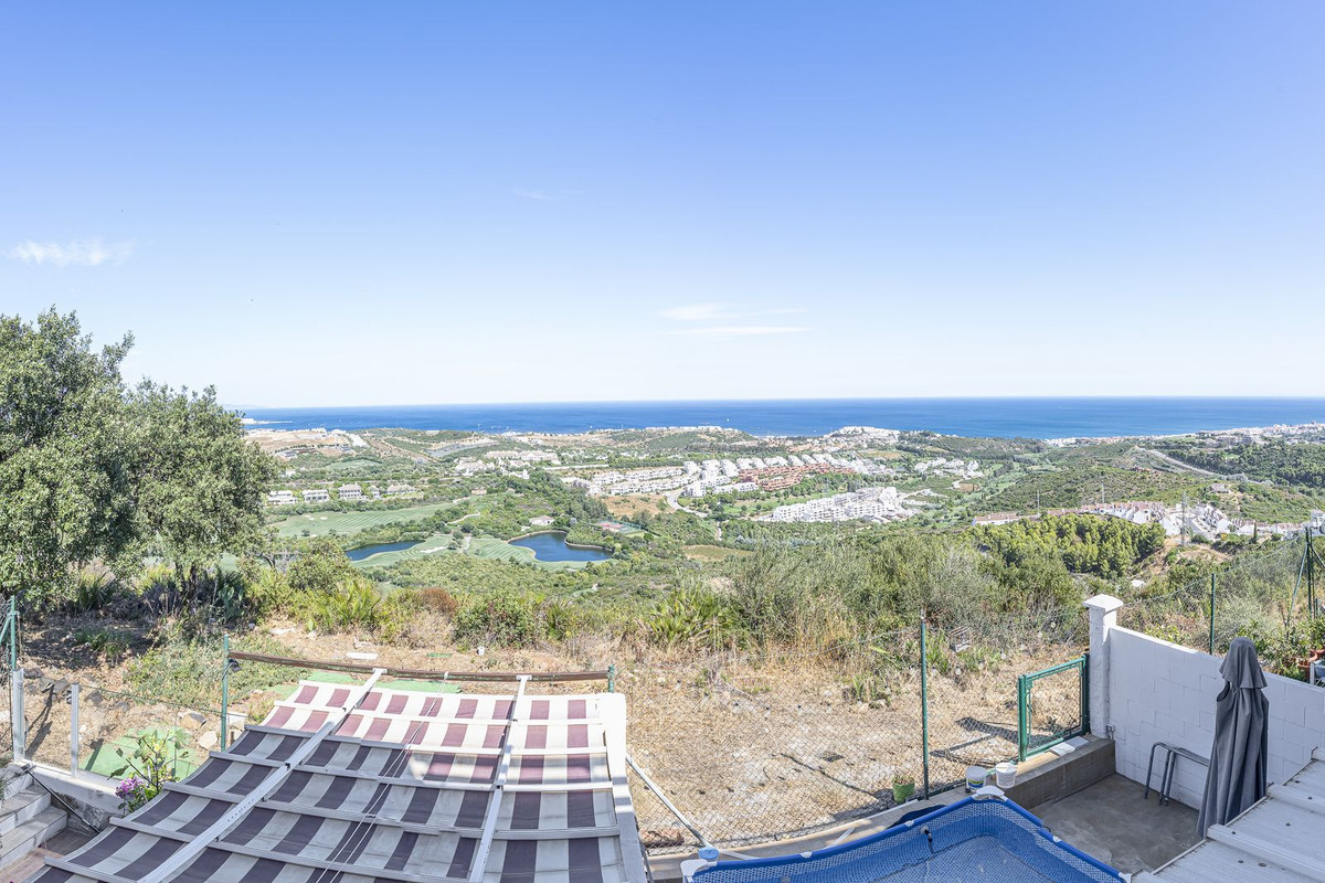 3 Bed Apartment for sale in Casares Playa Costa Del Sol, Málaga, Spain
