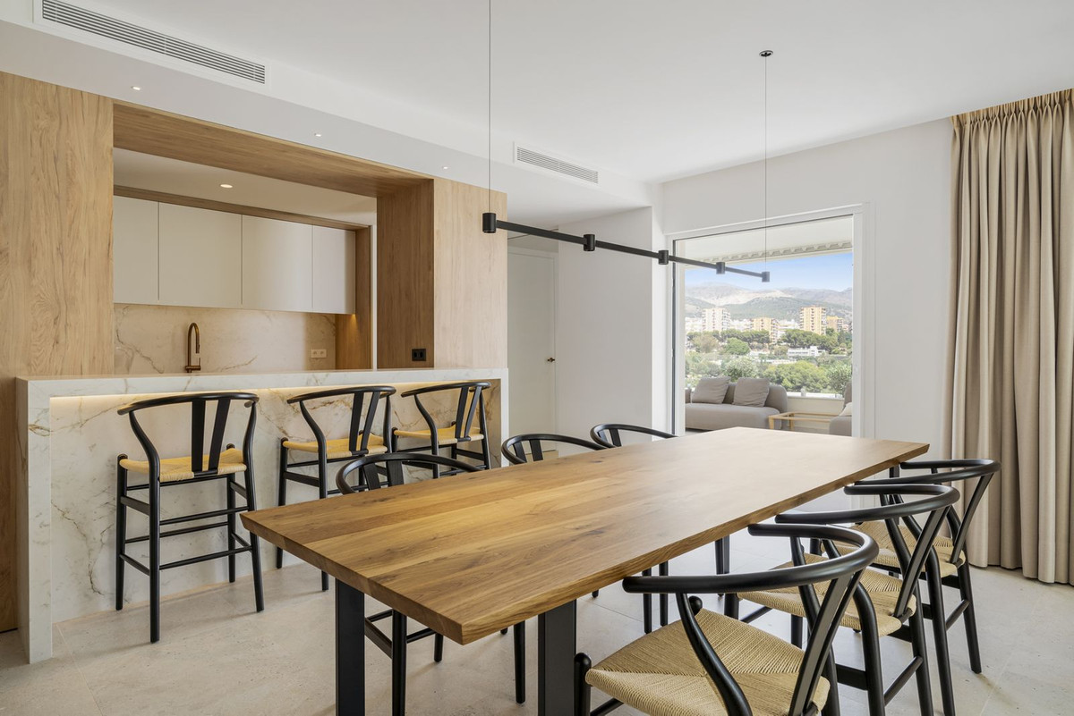 3 Bed Apartment for sale in Benalmadena Costa Costa Del Sol, Málaga, Spain