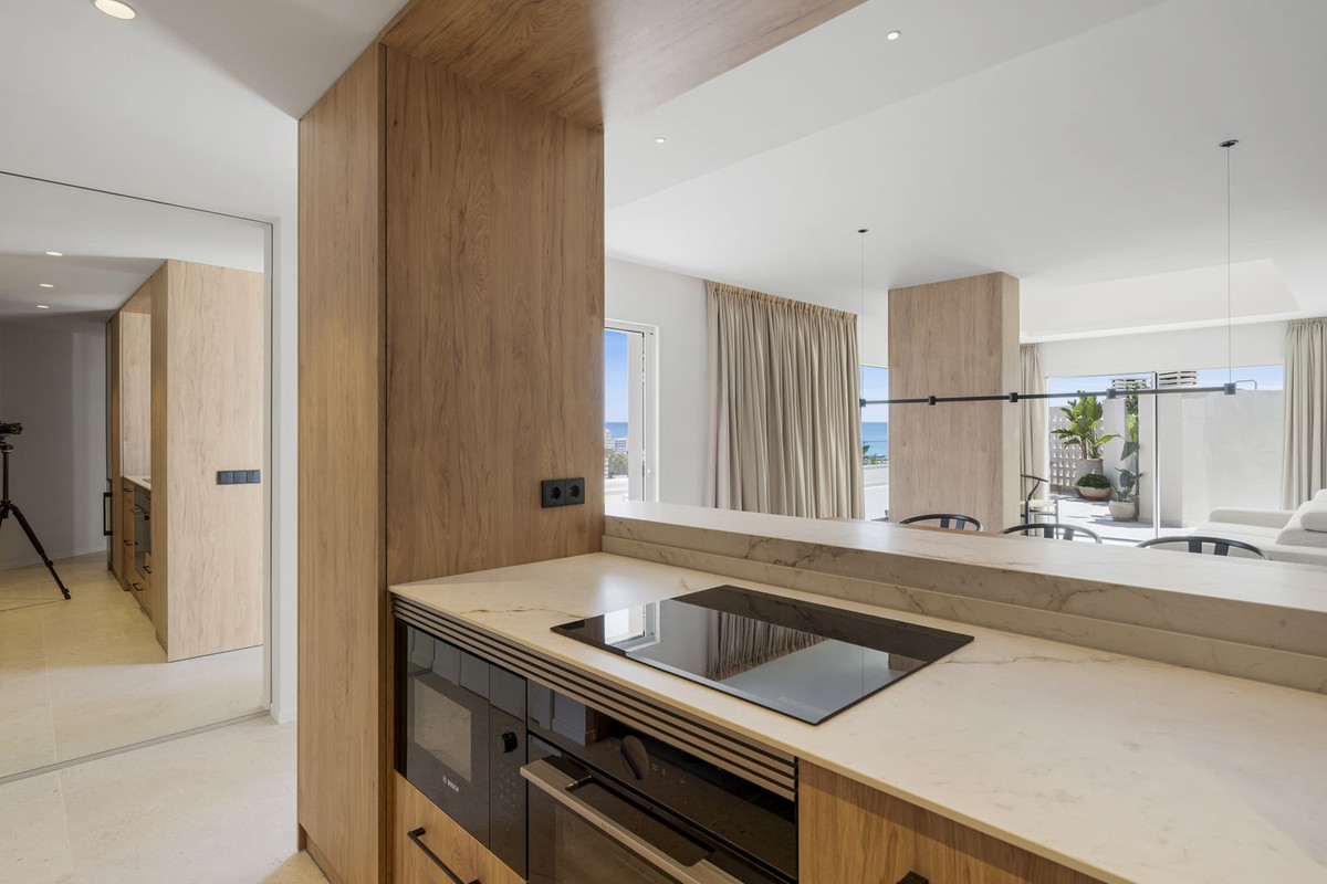 3 Bed Apartment for sale in Benalmadena Costa Costa Del Sol, Málaga, Spain