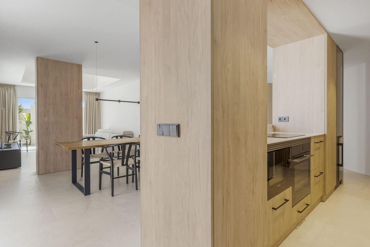 3 Bed Apartment for sale in Benalmadena Costa Costa Del Sol, Málaga, Spain