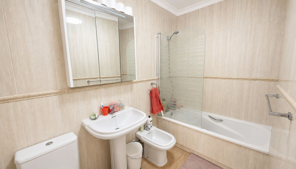 Se vende Adosada de 2 dormitorios en Costa Del Sol, Málaga, España
