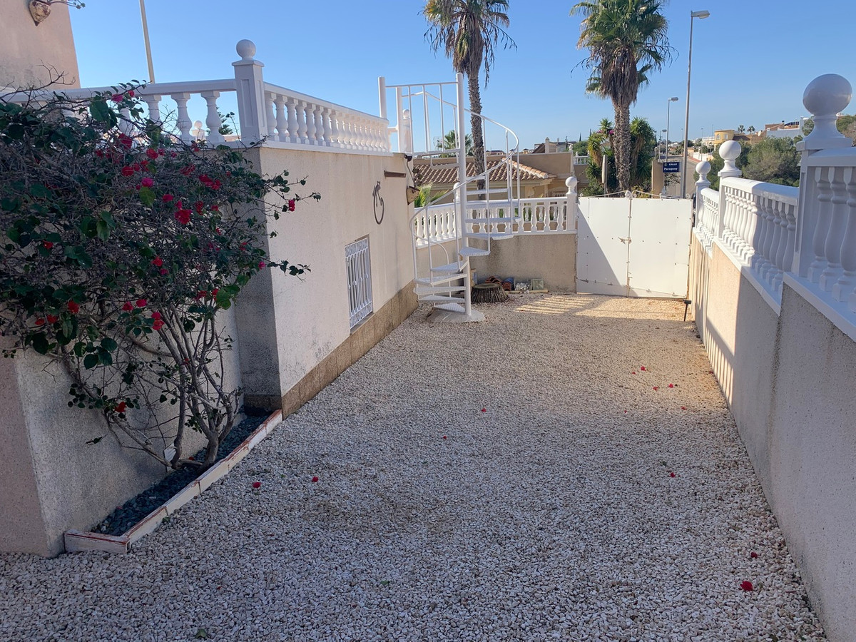 3 Bed Townhouse for sale in Villamartin Costa Blanca, Alicante, Spain