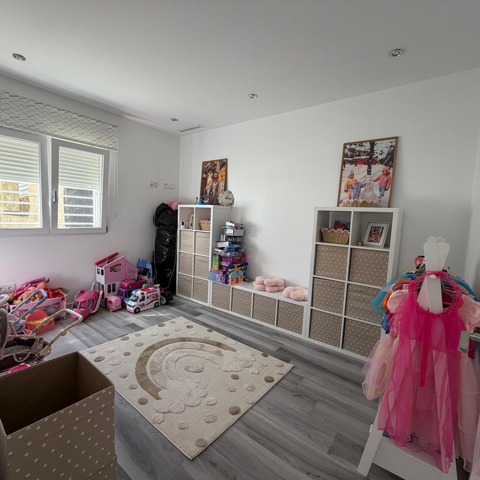 4 Bed Townhouse for sale in Algorfa Costa Blanca, Alicante, Spain