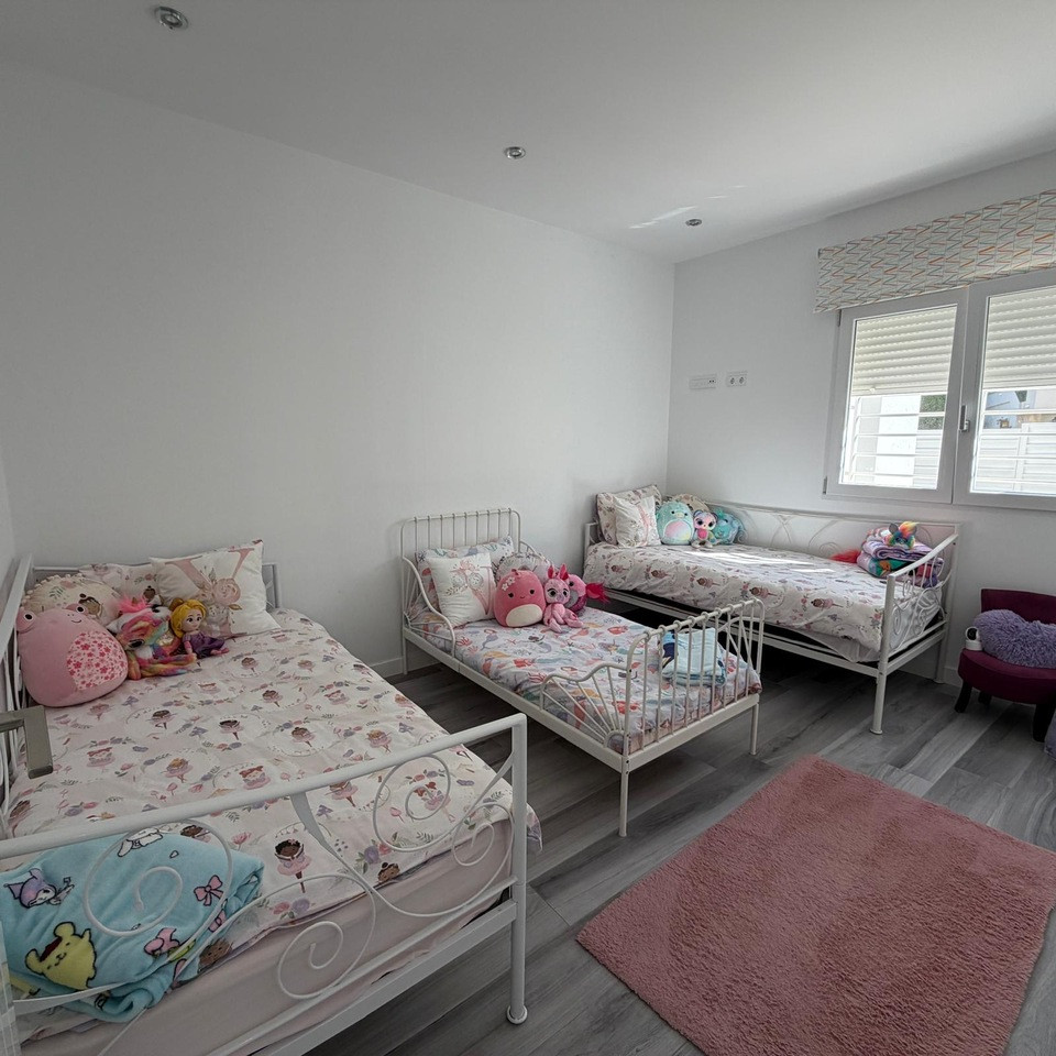 4 Bed Townhouse for sale in Algorfa Costa Blanca, Alicante, Spain
